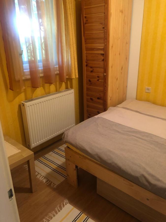 Oeroekzoeld Apartmanok בלטונפנבש מראה חיצוני תמונה